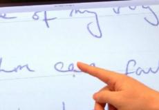 يمكن للكمبيوتر تقليد خط اليد وكتابة نصوص جديدة بنفس الأسلوب