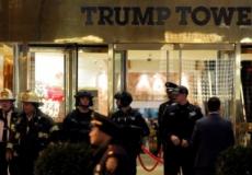 يقيم ترامب في البرج الذي يضم ايضا مكاتبه