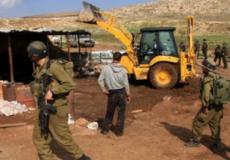 الاحتلال يستولي على جرارين زراعيين في طوباس / ارشيفية