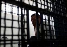 العزل الانفرادي للأسري