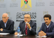 وزير الثقافة عاطف أبو سيف