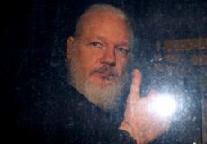 اعتقال مؤسس موقع ويكيليكس من داخل السفارة في الإكوادور