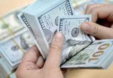 كورونا.. المالية الأمريكية تقر خطة لتوزيع 500 مليار دولار على الأمريكيين