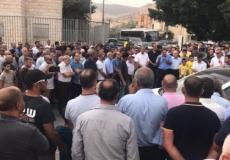 وقفة احتجاجية أمام مكتب العربية للتغيير في اكسال