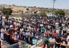 صلاة الجمعة قرب الاقصى