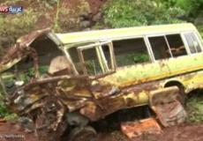 32 تلميذا ومعلمين اثنين وسائق حافلة لقوا حتفهم 