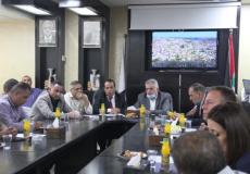 غنيم: تخصيص مشروع متكامل لحل مشكلة المياه العادمة المزمنة في يطا