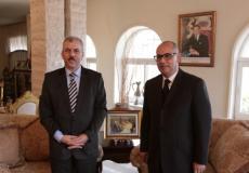 لقاء حنا عيسى والسفير المغربي