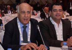 عبد السلام هنية عضو المجلس الأعلى للشباب والرياضة بجوار جبريل الرجوب عضو اللجنة المركزية لحركة فتح