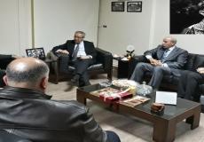 تيسير خالد في زيارة الحزب الاشتراكي ببيروت