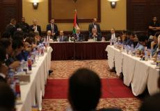 لقاء رئيس الوزراء مع الشباب بغزة