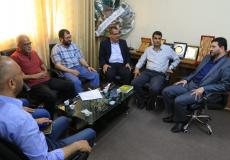 بلدية غزة وشركة الكهرباء تبحثان الحفاظ على استمرار تشغيل المرافق الحيوية (4).JPG