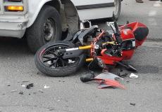 حادث  سير بين مركبة ودراجة نارية  في مدينة  يافا المحتلة