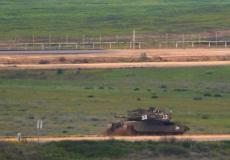 دبابة إسرائيلية  على حدود غزة 