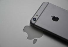 لأول مرة.. هاتف آيفون يحتوي منفذين لبطاقات الاتصال SIM