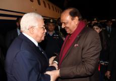 عباس والرئيس الباكستاني