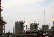 أسعار النفط هبطت تحت 50 دولارا