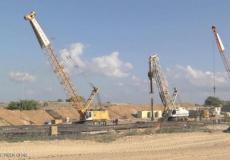 إسرائيل باشرت ببناء الجدار لمنع حفر الأنفاق حول قطاع غزة