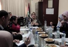 اجتماع وزيرة شؤون المرأة مع لجنة تحكيم " امرأة فلسطين"