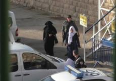 اعتقال فتاة فلسطينية