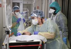 قصة شاب بريطاني يعاني من اصابته بفيروس كورونا منذ 6 أشهر