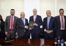 توقيع اتفاقية لرفع سرعة الانترنت في المدارس