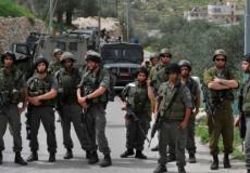 الاحتلال يغلق طرق في الضفة