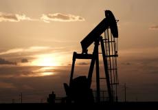 كورونا يتسبب في انخفاض أسعار النفط الخام 