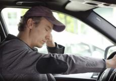 الغفوة أخطر على السائقين من تأثير الكحول