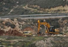 الاحتلال الاسرائيلي يجرف اراضي زراعية _ من الارشيف
