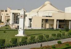 جامعة مصر للعلوم والتكنولوجيا 