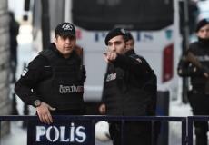 فتح مهاجم النار على مركبة تابعة للشرطة في حي إسن يورت بإسطنبول