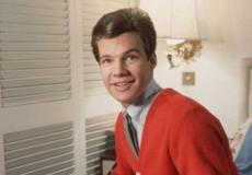 شخص في بأعراض ألزهايمر المبكر