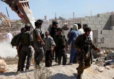 الاحتلال يهدم منازل المواطنين