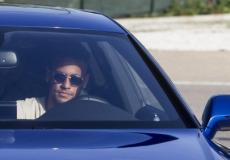 نيمار أثناء مغادرته من مركز التدريبات صباح اليوم