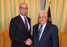 الرئيس، محمود عباس أثناء لقاء وزير الخارجية الايطالي