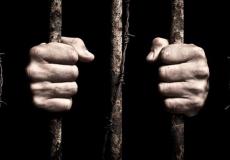 الأسرى في السجون- تعبيرية