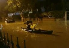 مياه الأمطار تغمر شوارع مدينة عسقلان