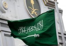 ملك السعودية يوافق على تمديد تأشيرات إقامات الوافدين دون مقابل