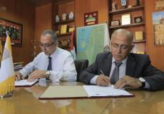 بلدية غزة توقع اتفاقية تعاون مع الكلية الجامعية