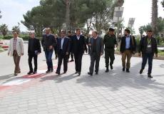 وفد الأمم المتحدة خلال زيارته معبر رفح