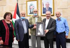 العربية الفلسطينية تكرم اشتيه وتؤكد على التصدي لمخططات الضم
