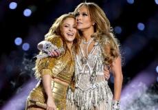 جينيفر لوبيز وشاكيرا Shakira يحيان حفلا ضخما في سوبر بول