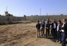 وفد اسباني يطلع على واقع قلقيلية