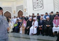 دولة عربية تعليق أداء صلاة الجماعة