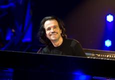 الموسيقار العالمي ياني في شتاء طنطورة