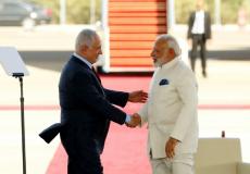 رئيس الوزراء الهندي مودي مع رئيس حكومة الاحتلال بنيامين نتنياهو -ارشيف-