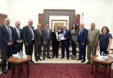الرئيس الفلسطيني يتسلّم التقرير السنوي للهيئة المستقلة لحقوق الإنسان