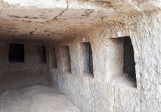 اكتشاف مقبرة أثرية في الخليل