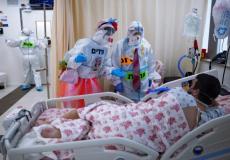 مريض كورونا في المستشفى